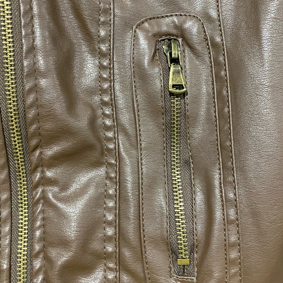 Jacket Medium - Picture 4 of 9